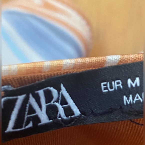 NWOT! Zara Printed One-Piece Marbled Swimsuit or bodysuit Size Medium - Picture 3 of 4